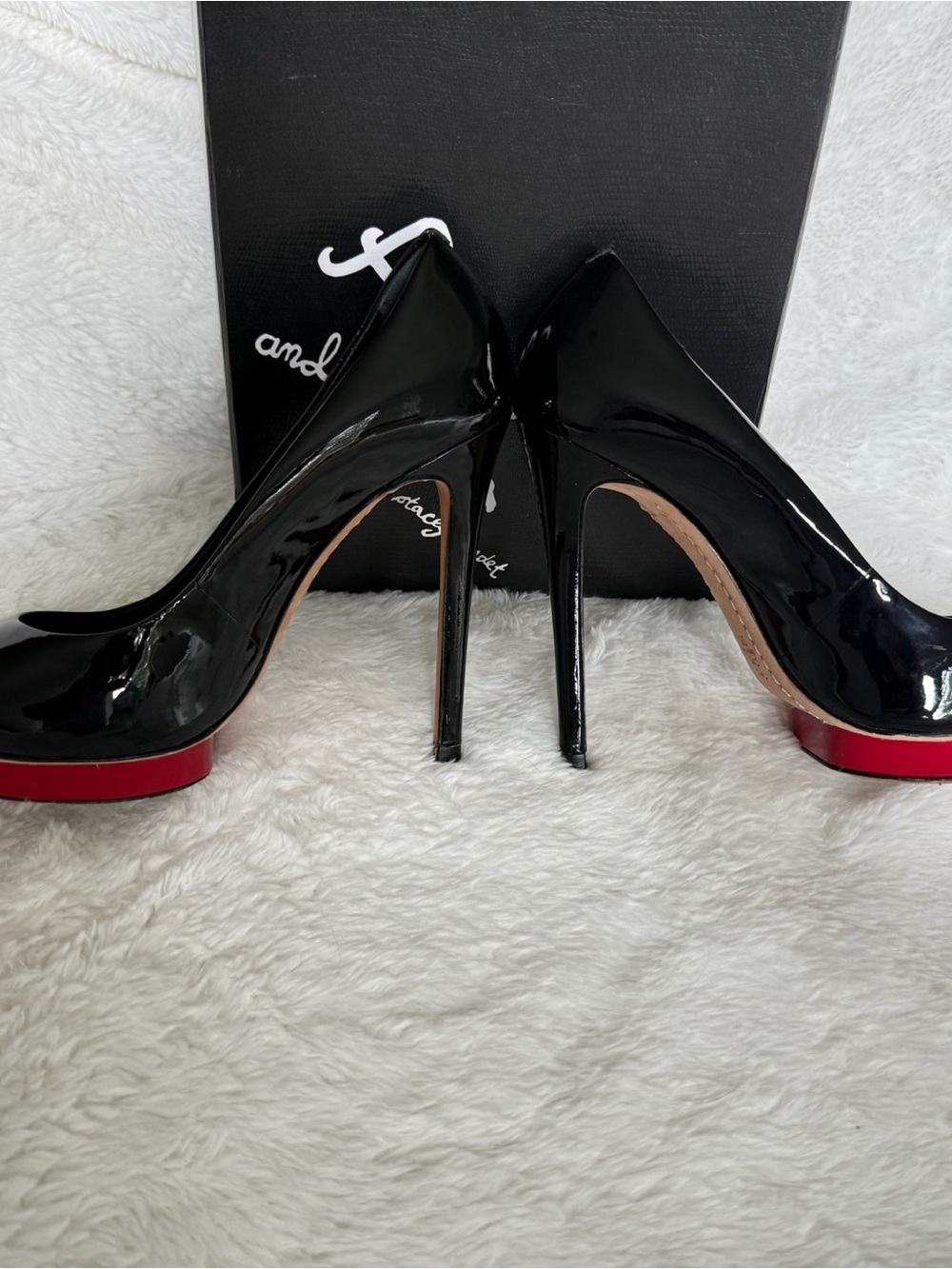 Alice + Olivia black & red stilettos